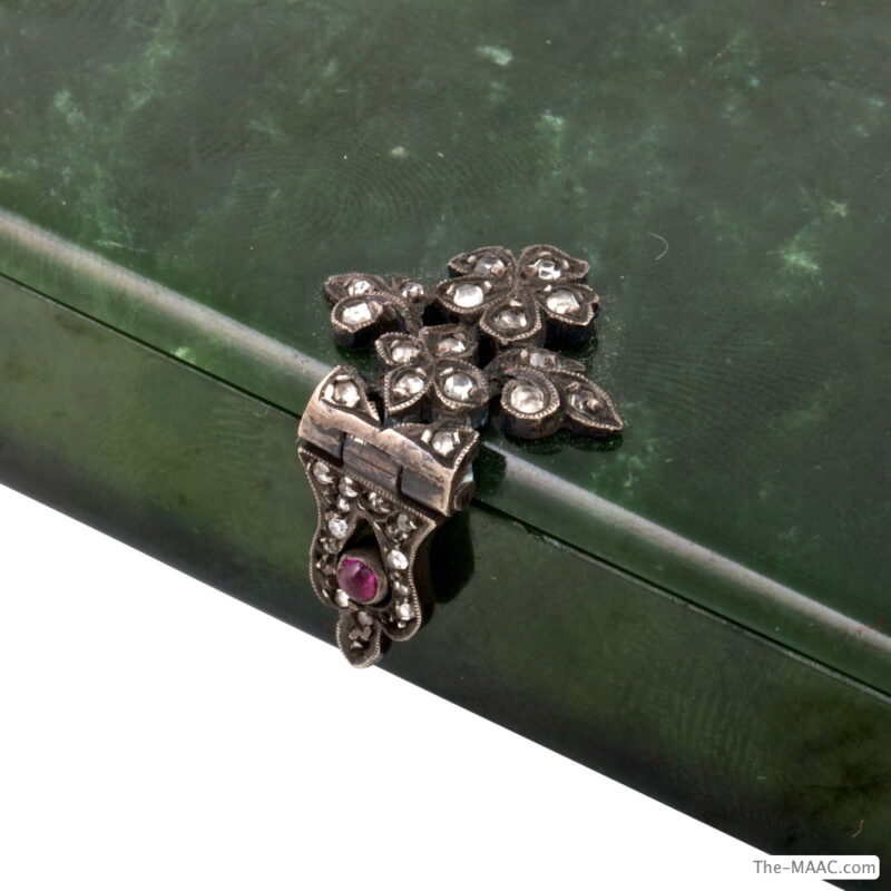 Jade Box with Rose Cut Diamonds and Garnets - Image 3