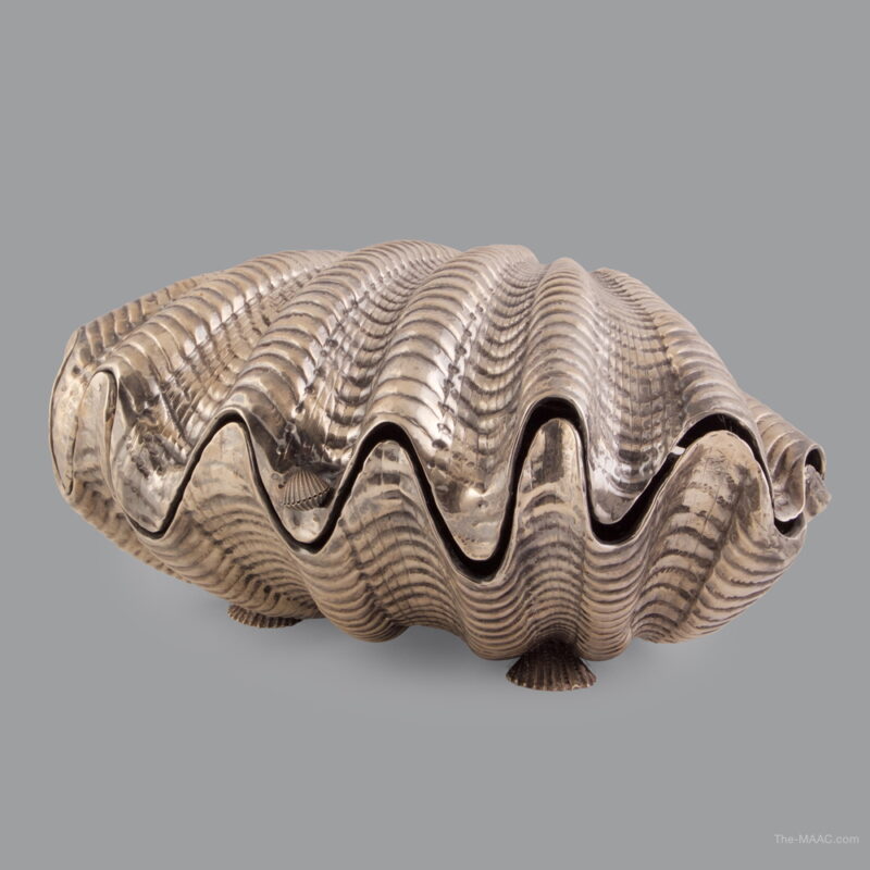 Buccellati Shell Shaped Box
