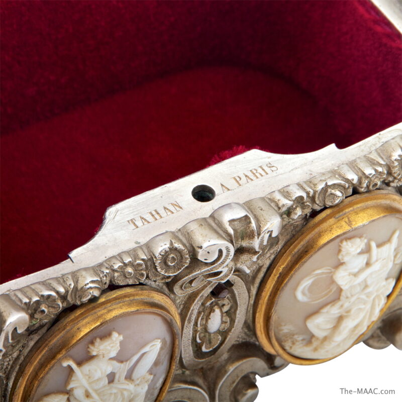 Cameo and Bronze Box - Image 2