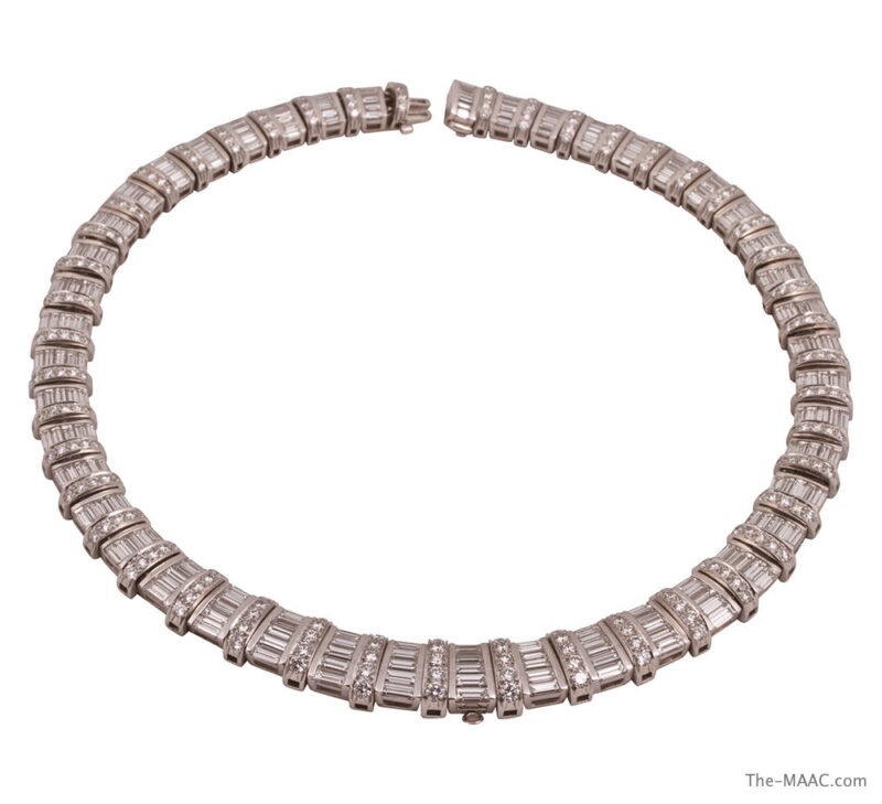 Important Graff Diamond Necklace