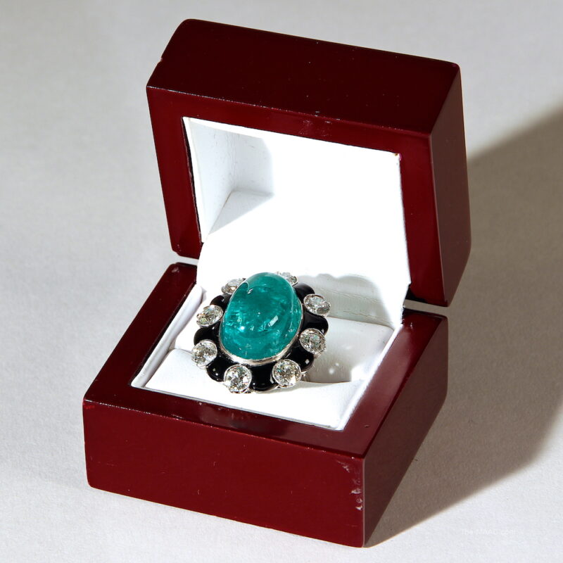 Colombian Emerald and Diamond Ring - Image 2