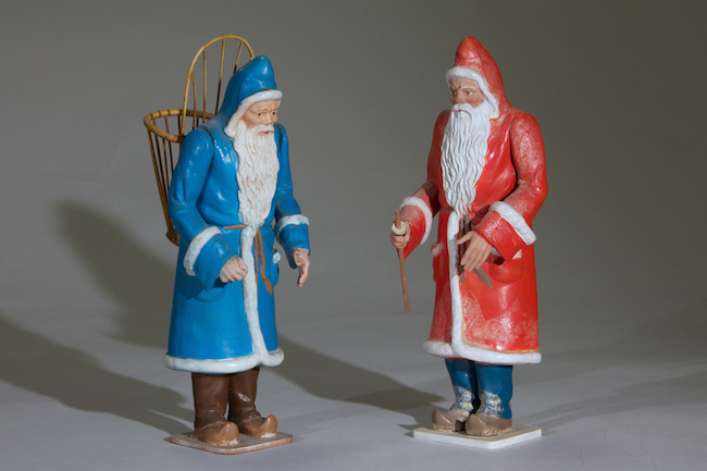 Large Santa Claus, with articulated arms, made by Petitcolon. Celluloid, France, 1925.