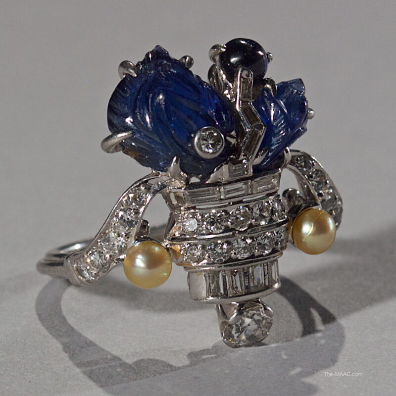 Art Deco Diamond and Sapphire Giardinetto Ring