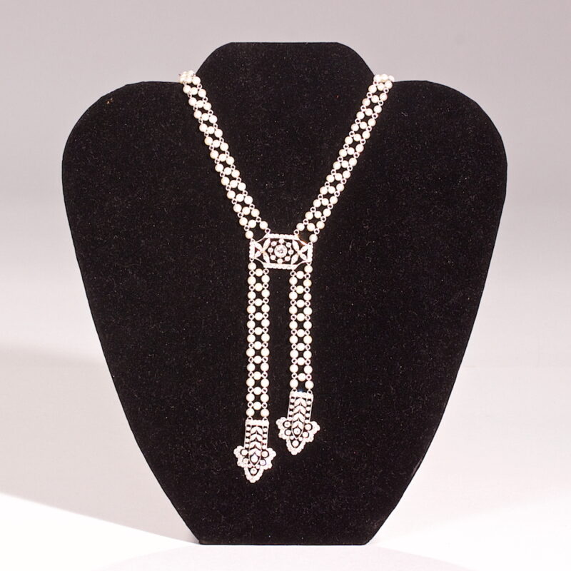 Pearl and Diamond Lariat Necklace