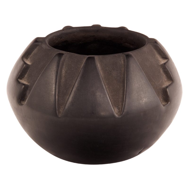 American Indian Black Pottery
