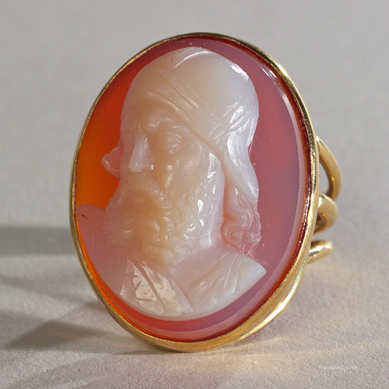 Intaglio Ring