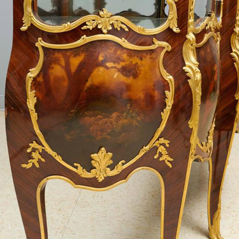 French Ormolu-Mounted Kingwood and Vernis Martin Vitrine by François Linke - Image 2