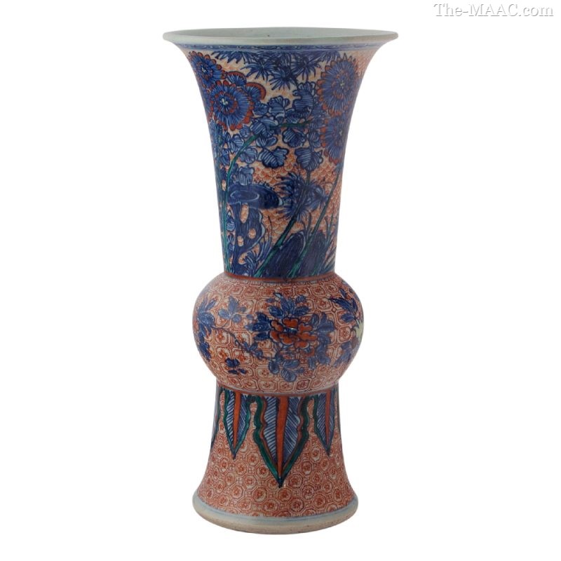 Antique Chinese Wucai Porcelain Vase - at Alexander's Antiques - at The Manhattan Art & Antiques Center