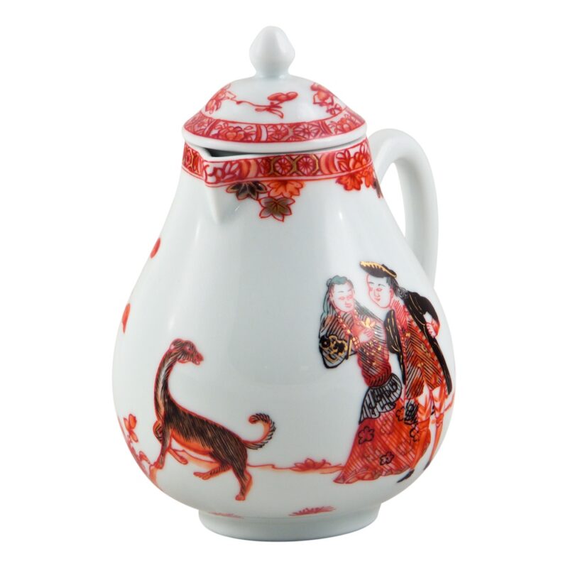 A Fine and Rare Chinese Export Yongzheng Creamer & Lid - Image 2