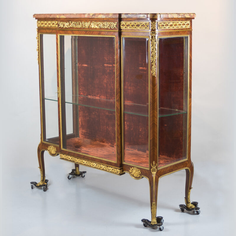 Very Elegant Transitional Style Ormolu-Mounted Mahogany Vitrine - Image 2