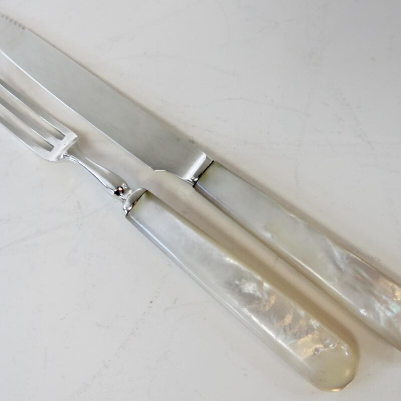 Sterling Silver & Mother of Pearl Boxed Set Knives & Forks - Image 2