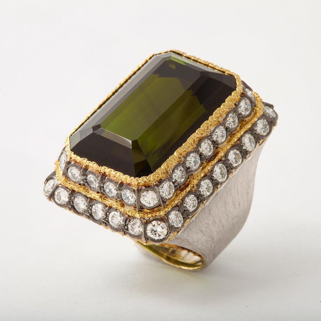 Buccellati Diamonds and Peridot Cocktail Ring - at Kenneth James Collection - at Manhattan Art & Antiques Center