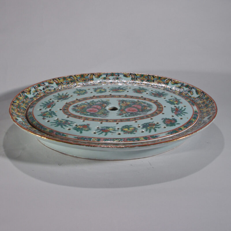 white dish