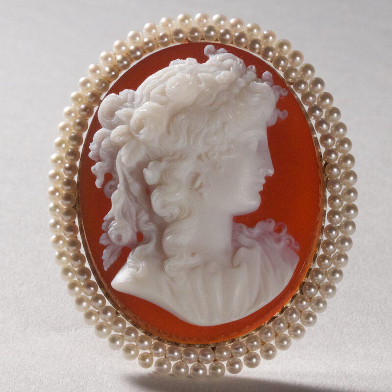 Sardonyx, Gold, and Pearl Cameo Brooch or Pendant