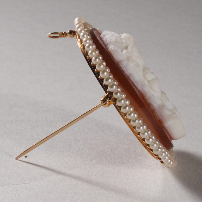 Sardonyx, Gold, and Pearl Cameo Brooch or Pendant