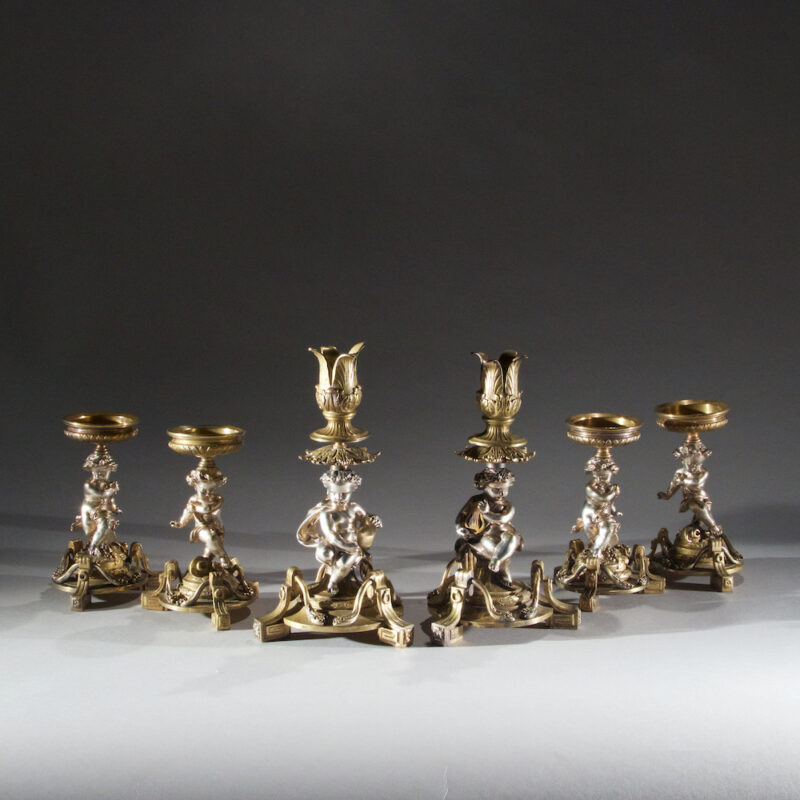 Table Garniture