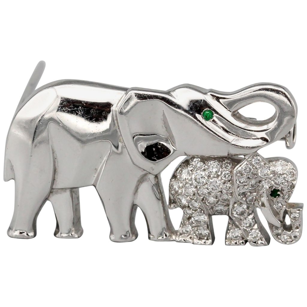 Cartier Diamond Emerald and 18 Karat White Gold Elephant Mother with its Child Brooch